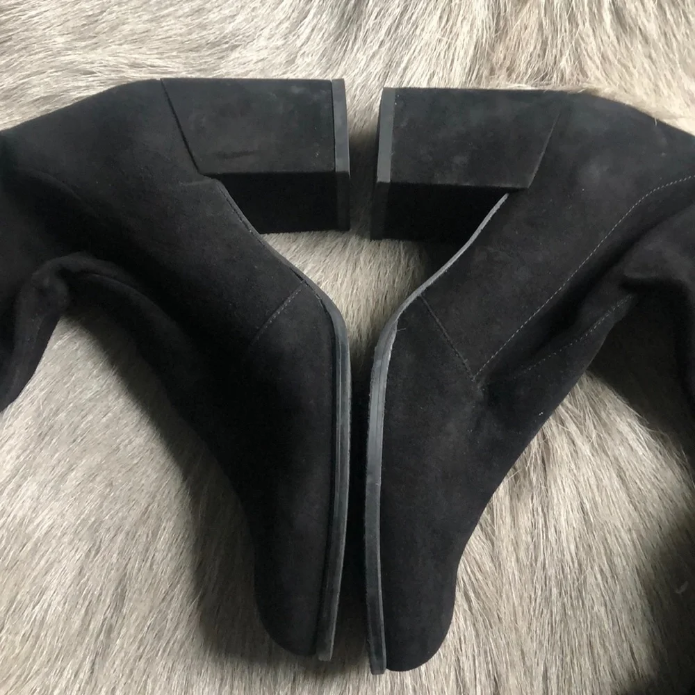 Stuart Weitzman Tieland Black Over-the-Knee Suede Boots